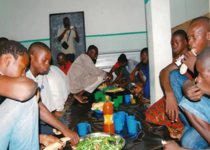 A shared meal at the end of the fast