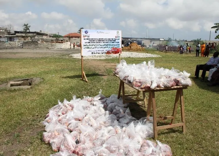 Bags of meat lined up on tables